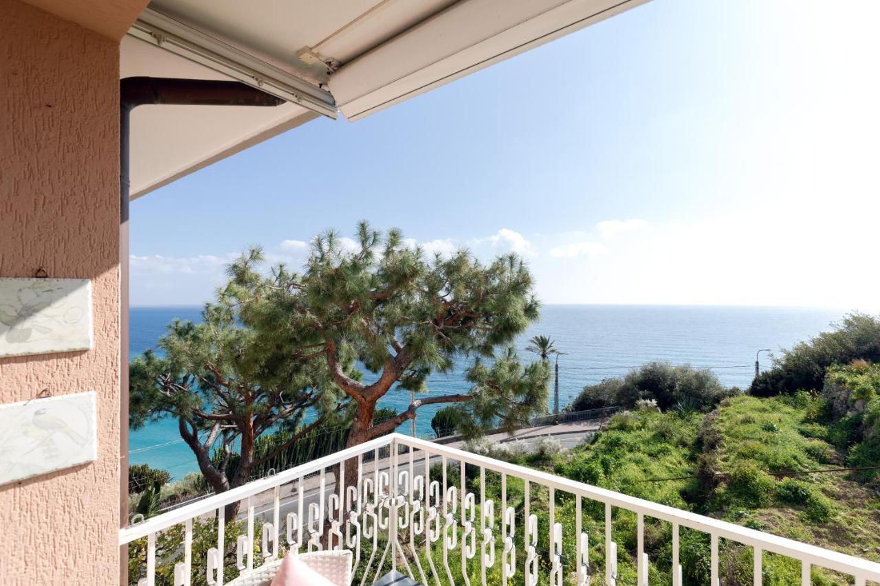 116 - Casa Colorata Vista Mare, 500M Dalla Spiaggia - Parcheggio Privato Gratis Incluso Ospedaletti Buitenkant foto