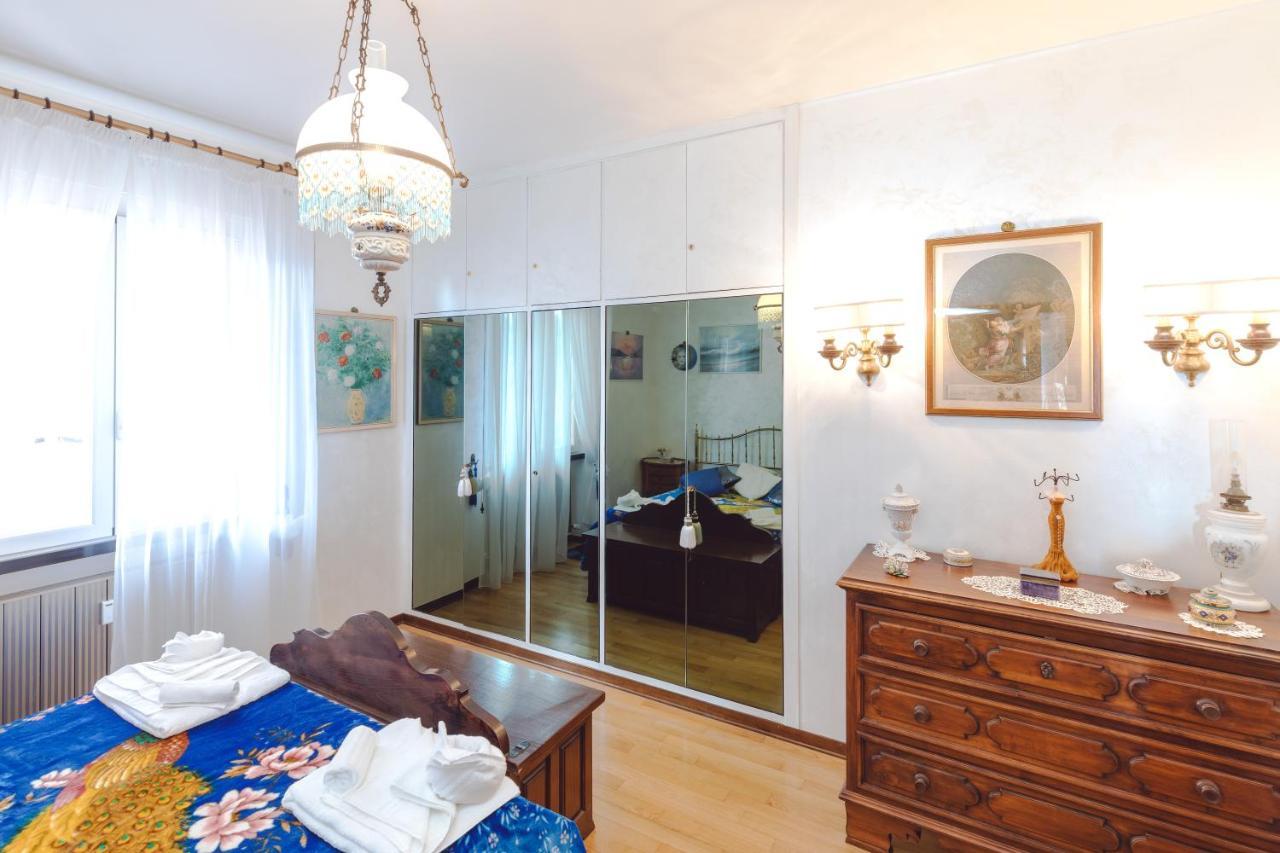 116 - Casa Colorata Vista Mare, 500M Dalla Spiaggia - Parcheggio Privato Gratis Incluso Ospedaletti Buitenkant foto